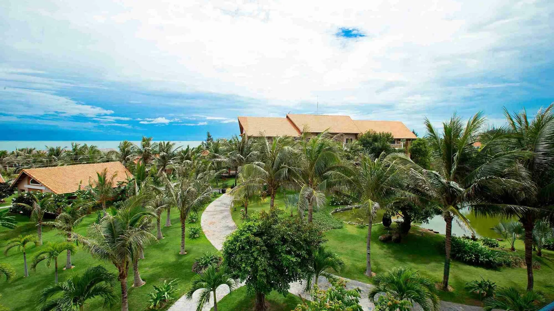 Blue Bay Mui Ne Resort & Spa Фантхьет